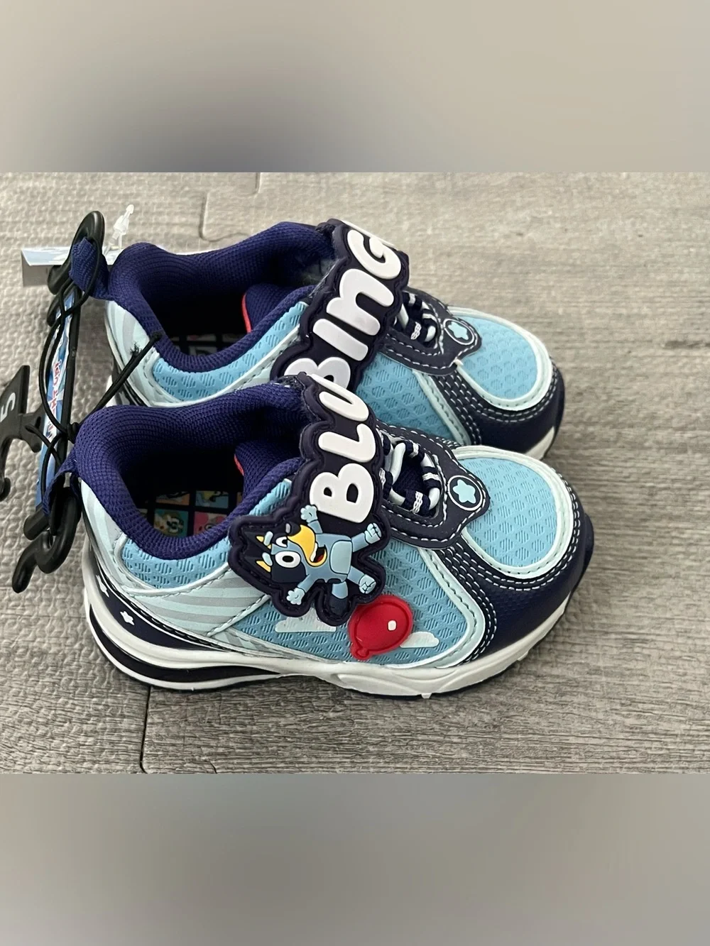 Ground Up Bluey Bingo Light Up Low Top Hook & Loop Unisex Kids Sneaker US 6